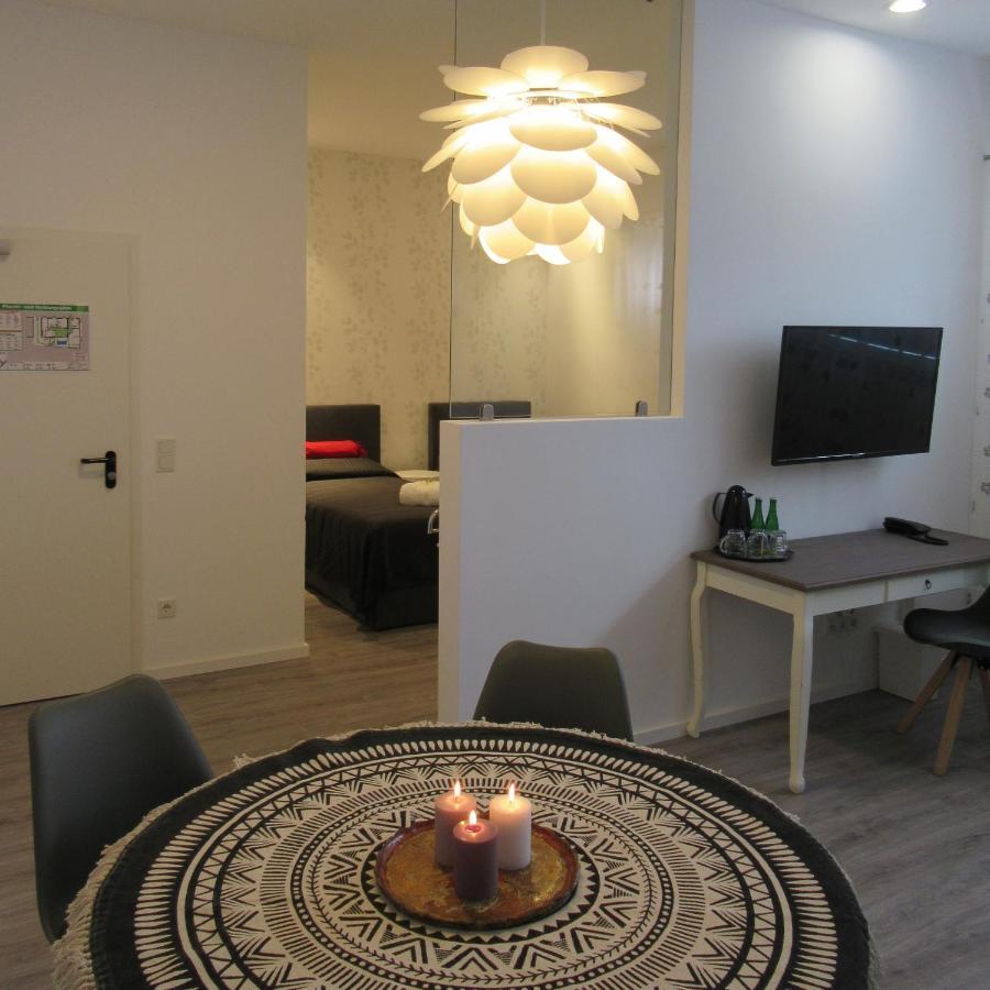 מולהיים אן דר רור Minsu Hotel מראה חיצוני תמונה