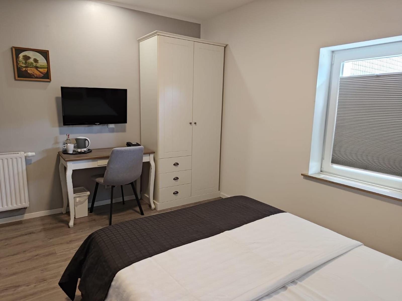 מולהיים אן דר רור Minsu Hotel מראה חיצוני תמונה